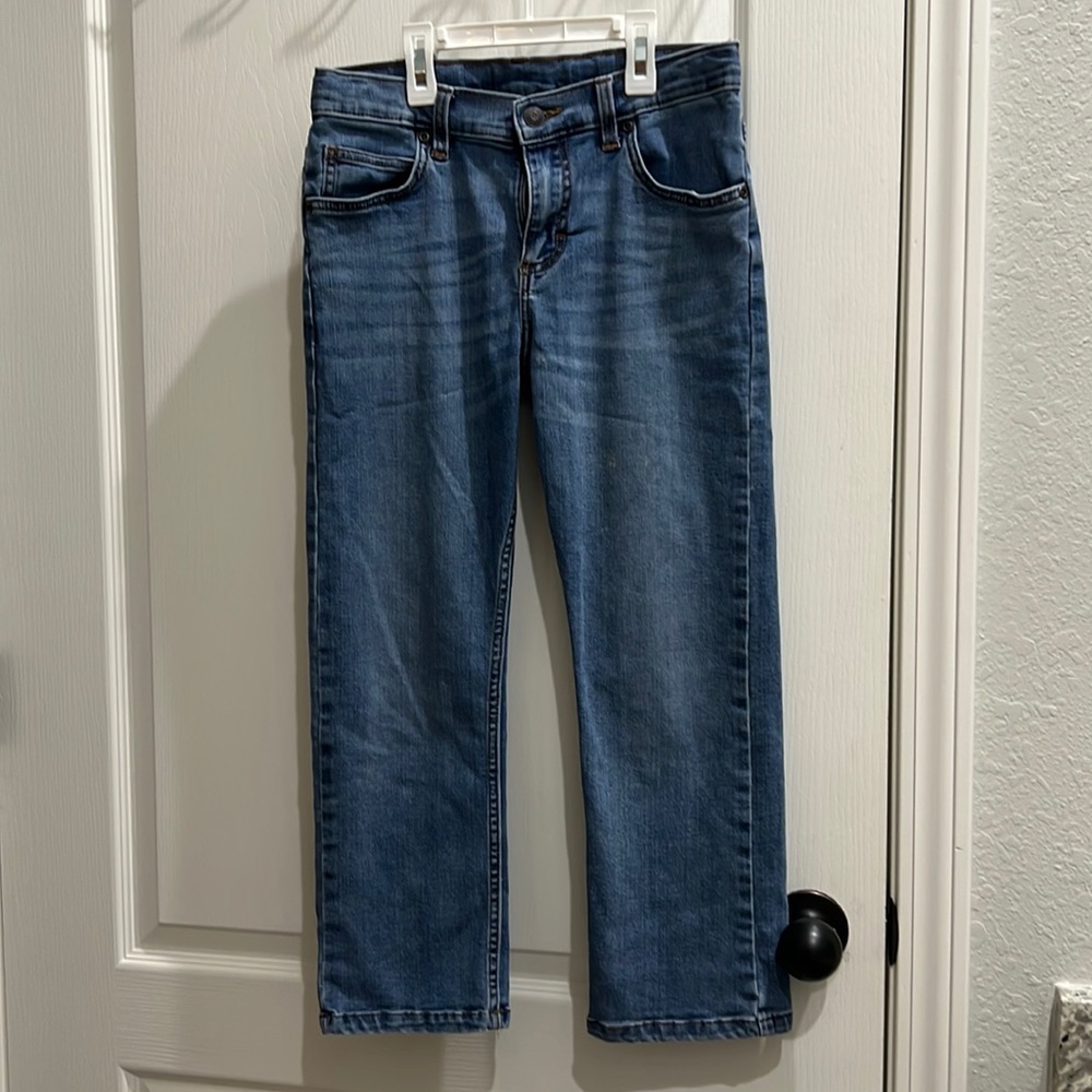 Lee